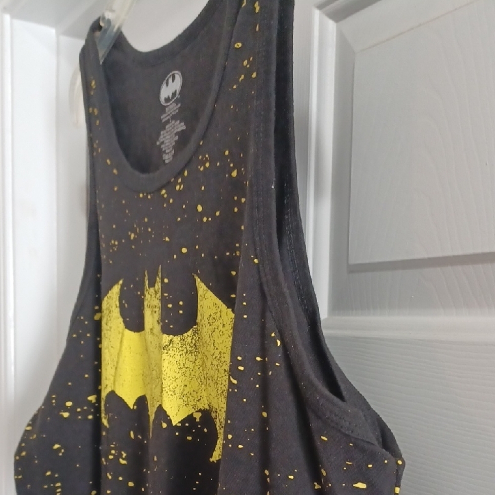 Batman Black Tee with Yellow Bat Emblem - Picture 5 of 6